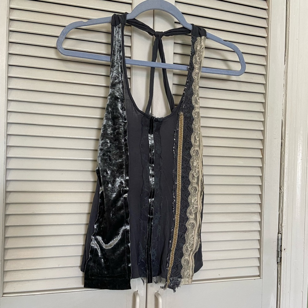 Flounce Women’s Boho Y2K tank top
